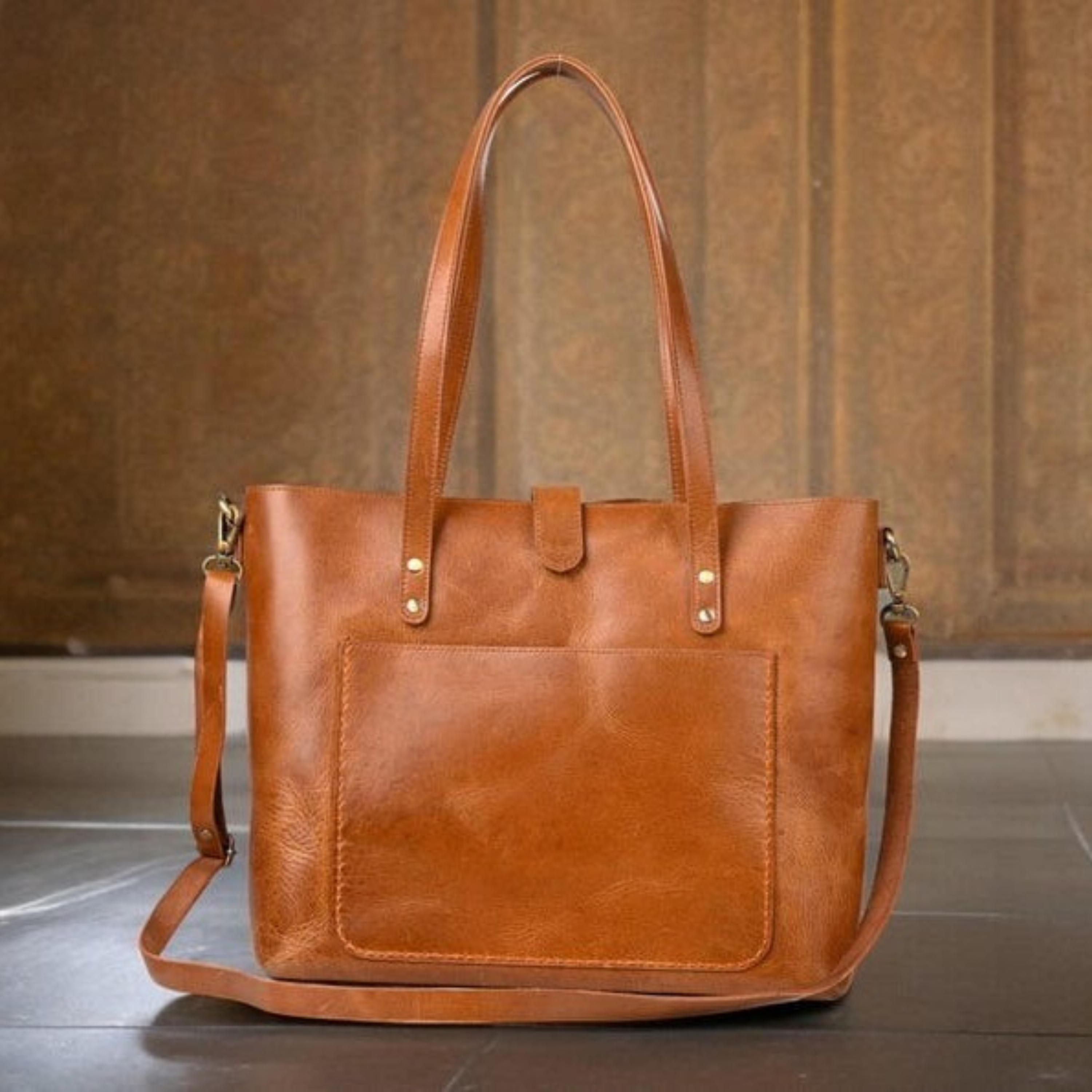 VT LEATHER TOTE FOR WOMEN