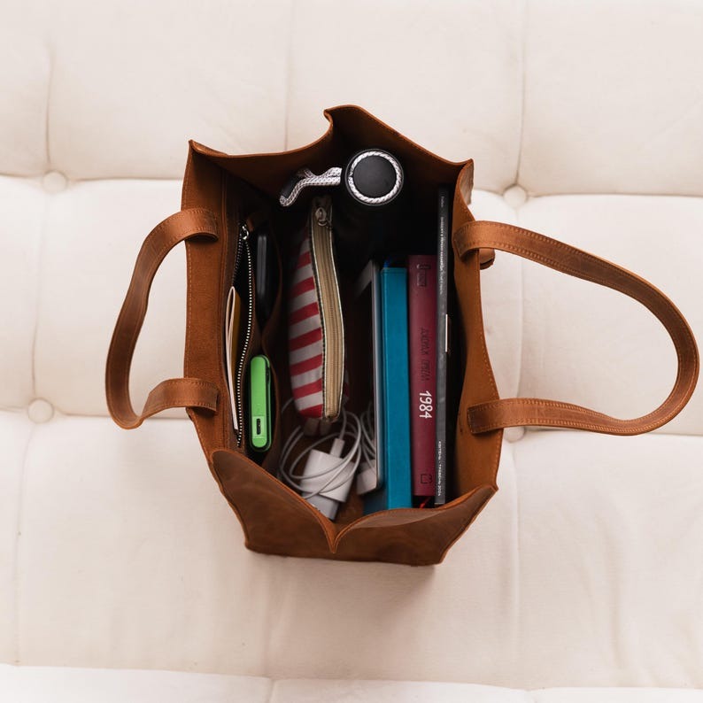 VT LEATHER TOTE FOR WOMEN