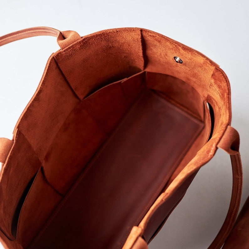 VT LEATHER TOTE FOR WOMEN