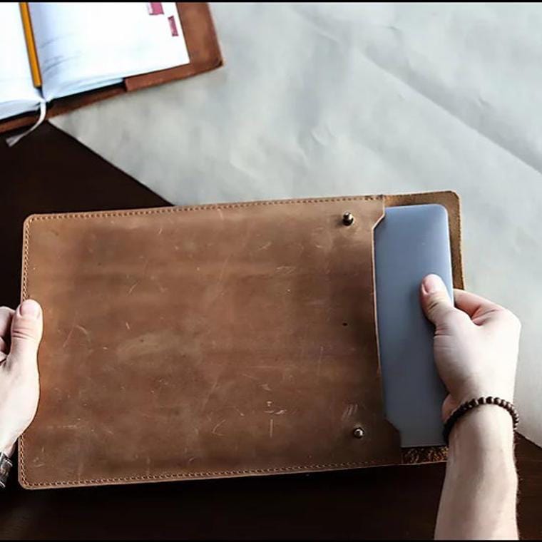kinnoti 2 Button Laptop Sleeve