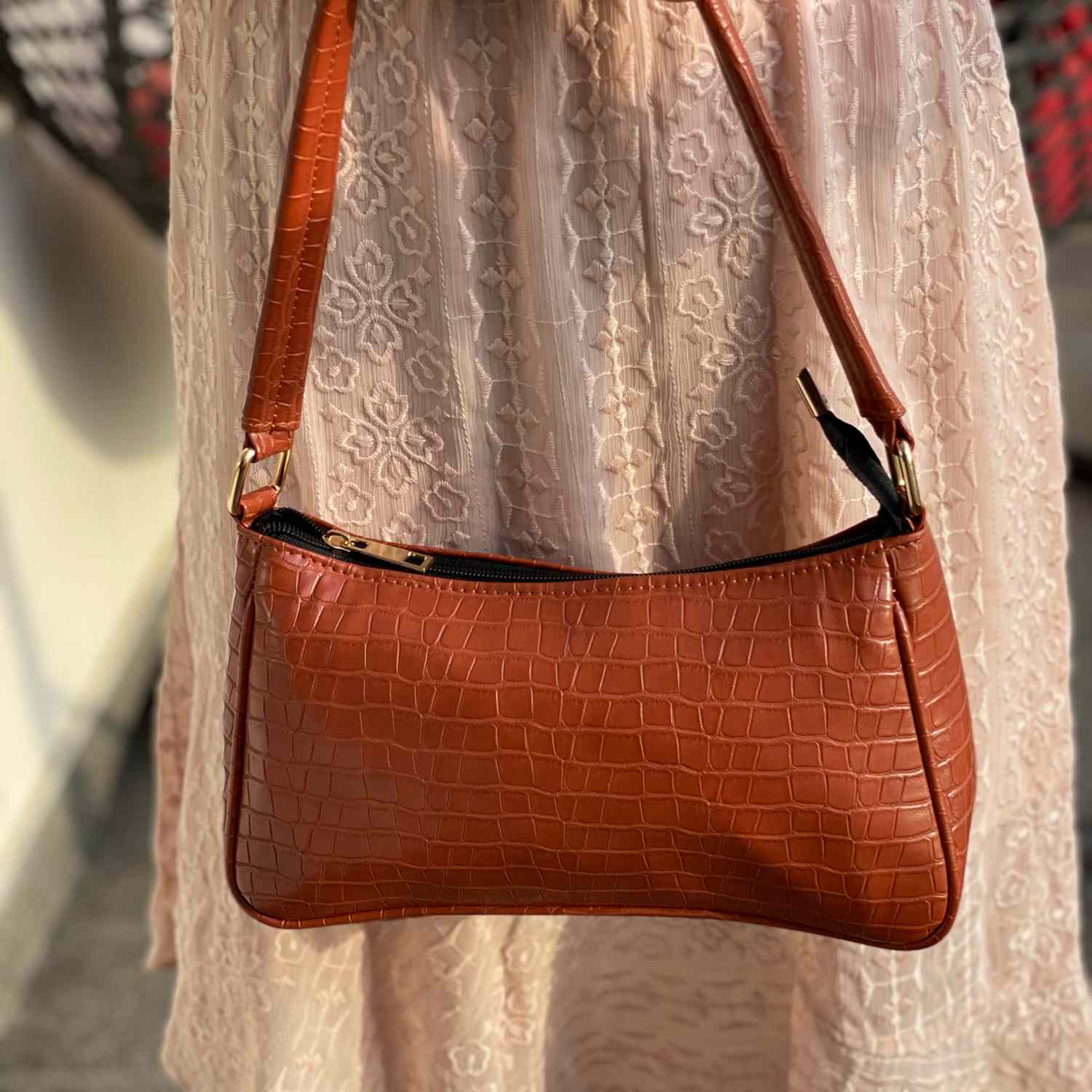 kinnoti Croco Textured Shoulder Bag