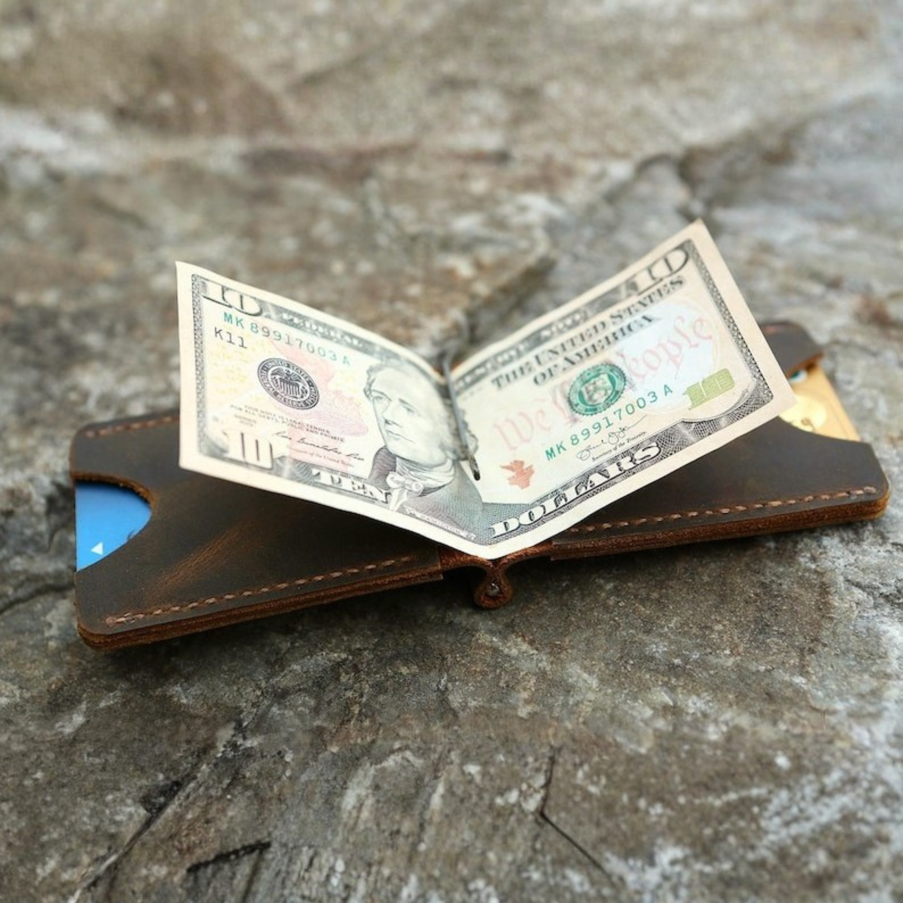 Kinnoti money clipper Rusty Money Clip