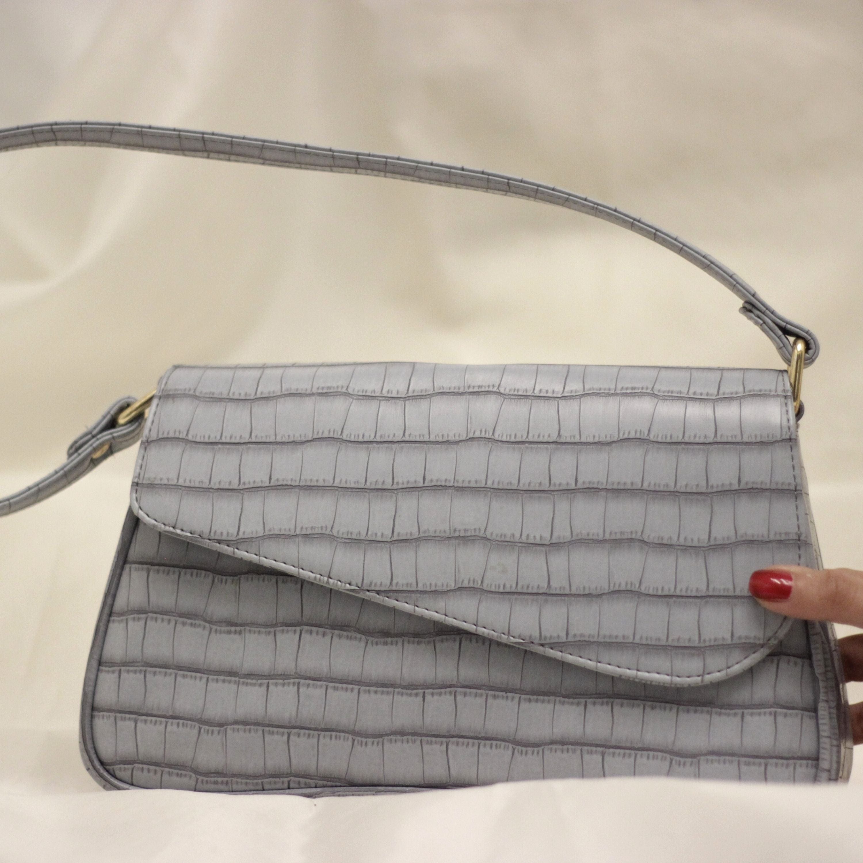 kinnoti New Croco Flap Shoulder Bag