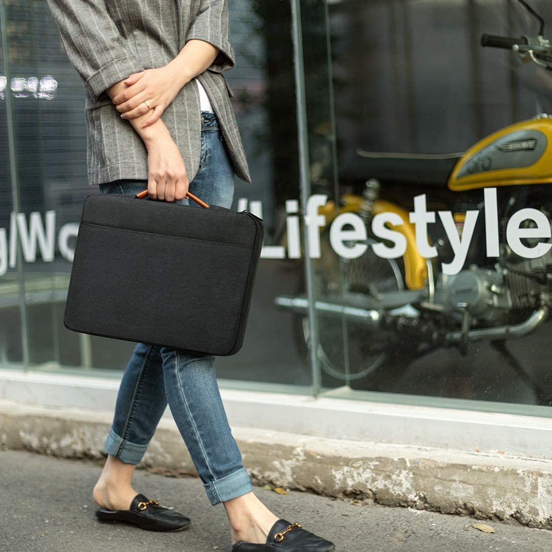 kinnoti Protective Laptop Sleeve