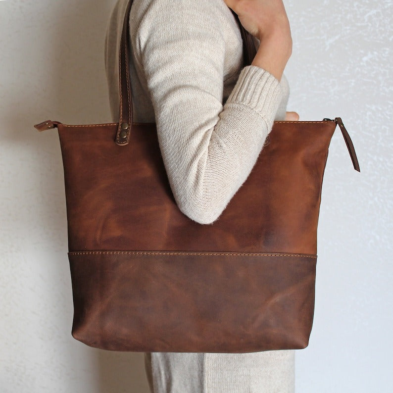 VT LEATHER TOTE FOR WOMEN