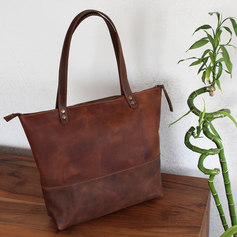 VT LEATHER TOTE FOR WOMEN