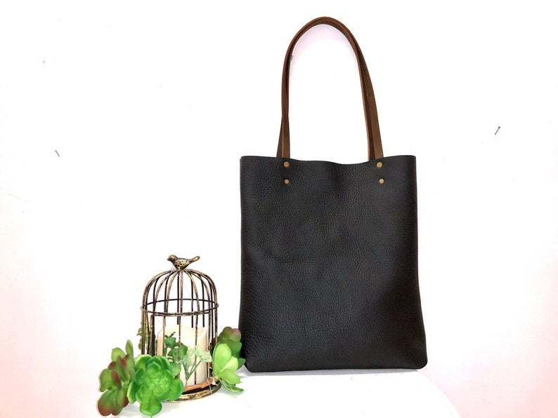 VT LEATHER TOTE FOR WOMEN