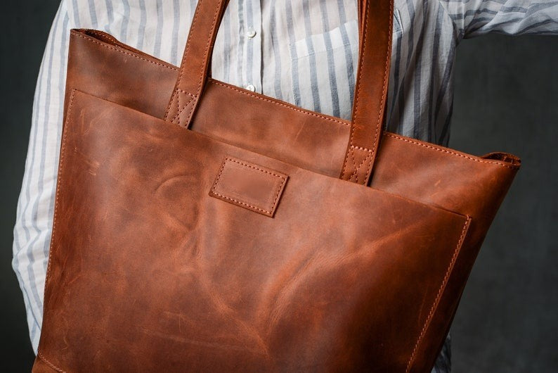 VT LEATHER TOTE FOR WOMEN