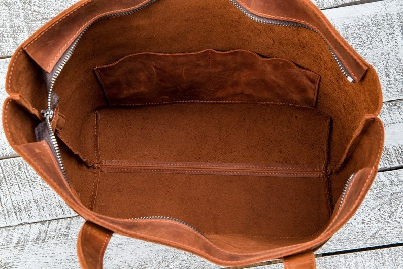 VT LEATHER TOTE FOR WOMEN