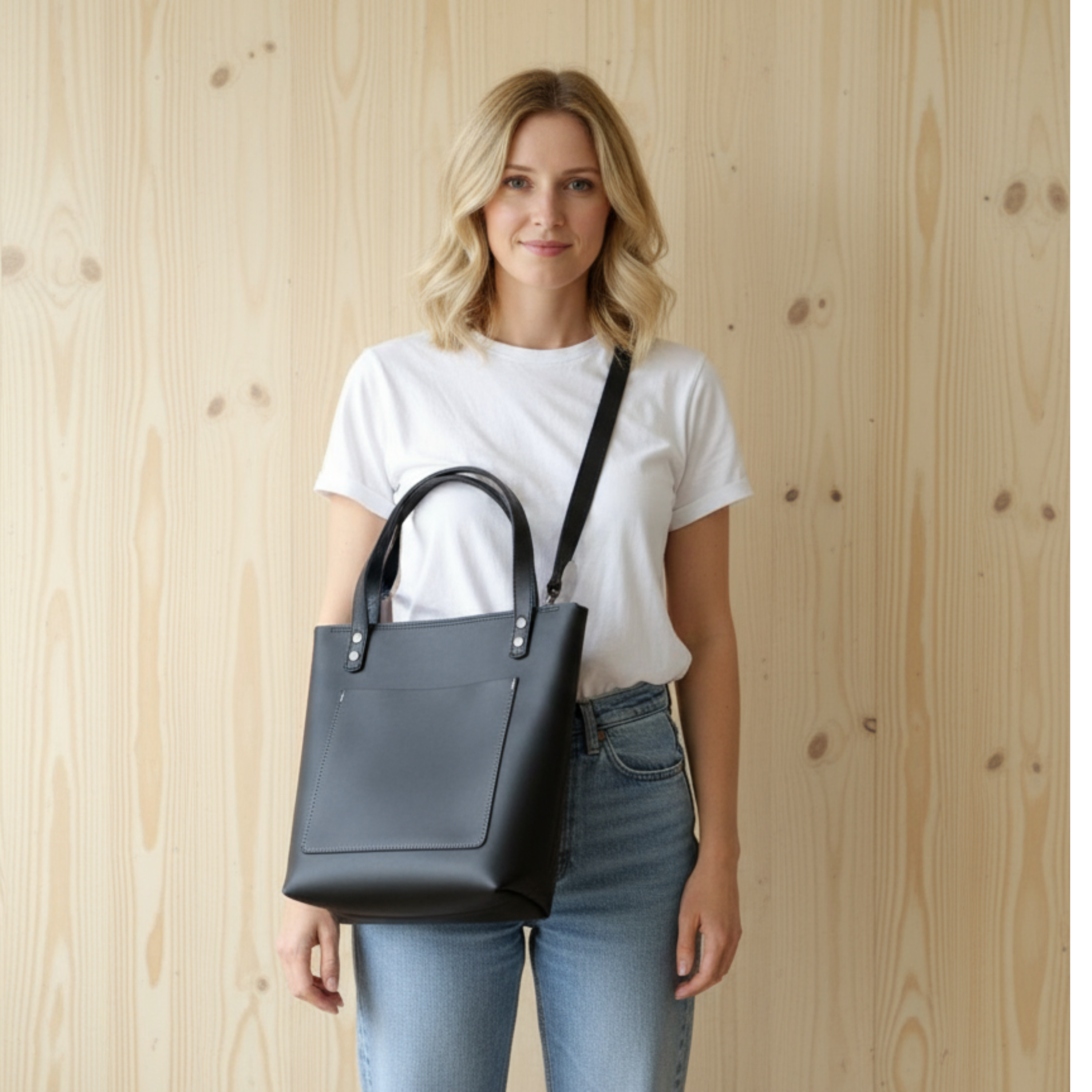 VT LEATHER TOTE FOR WOMEN