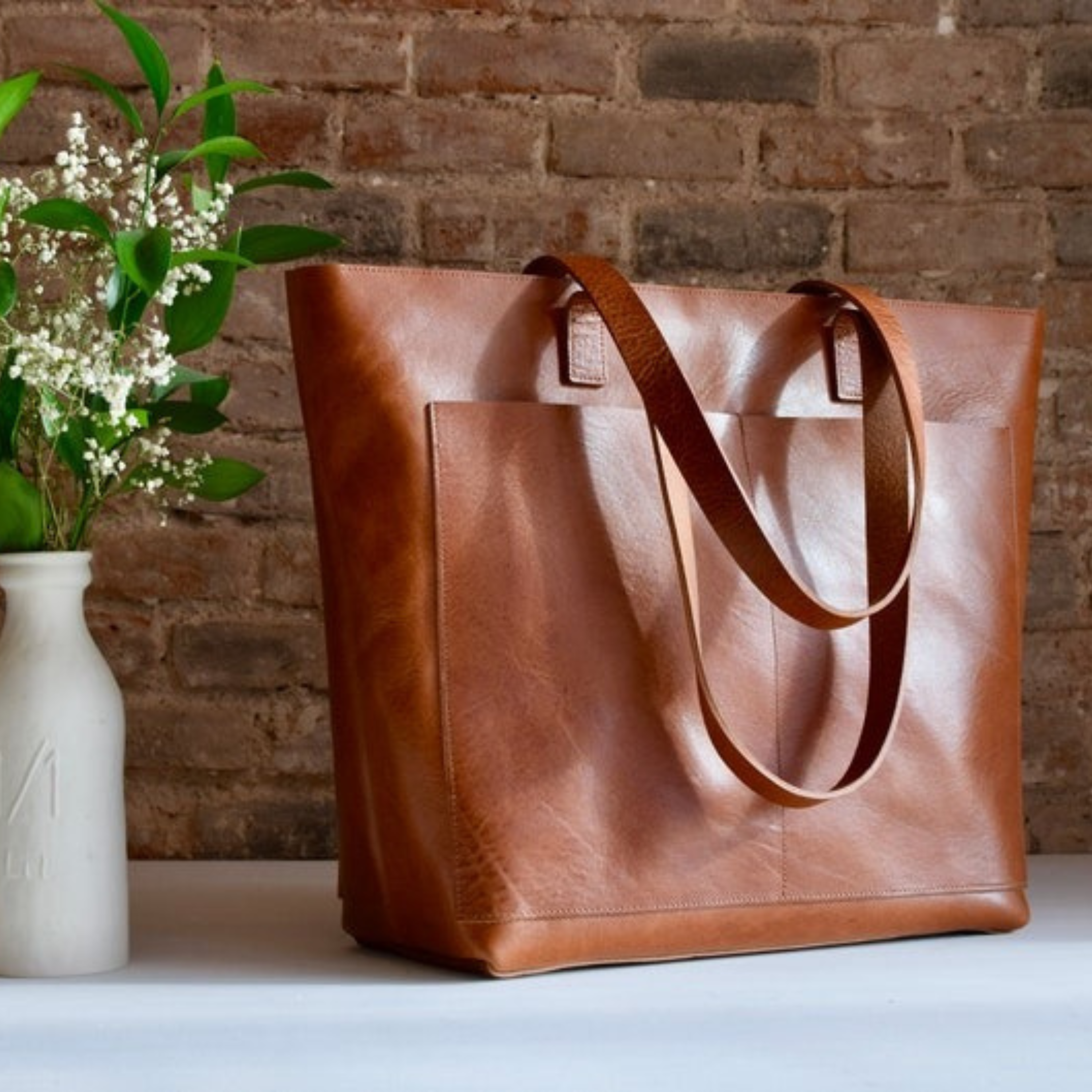 VT LEATHER TOTE FOR WOMEN