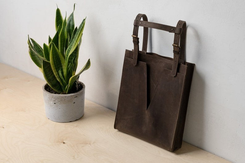VT LEATHER TOTE FOR WOMEN