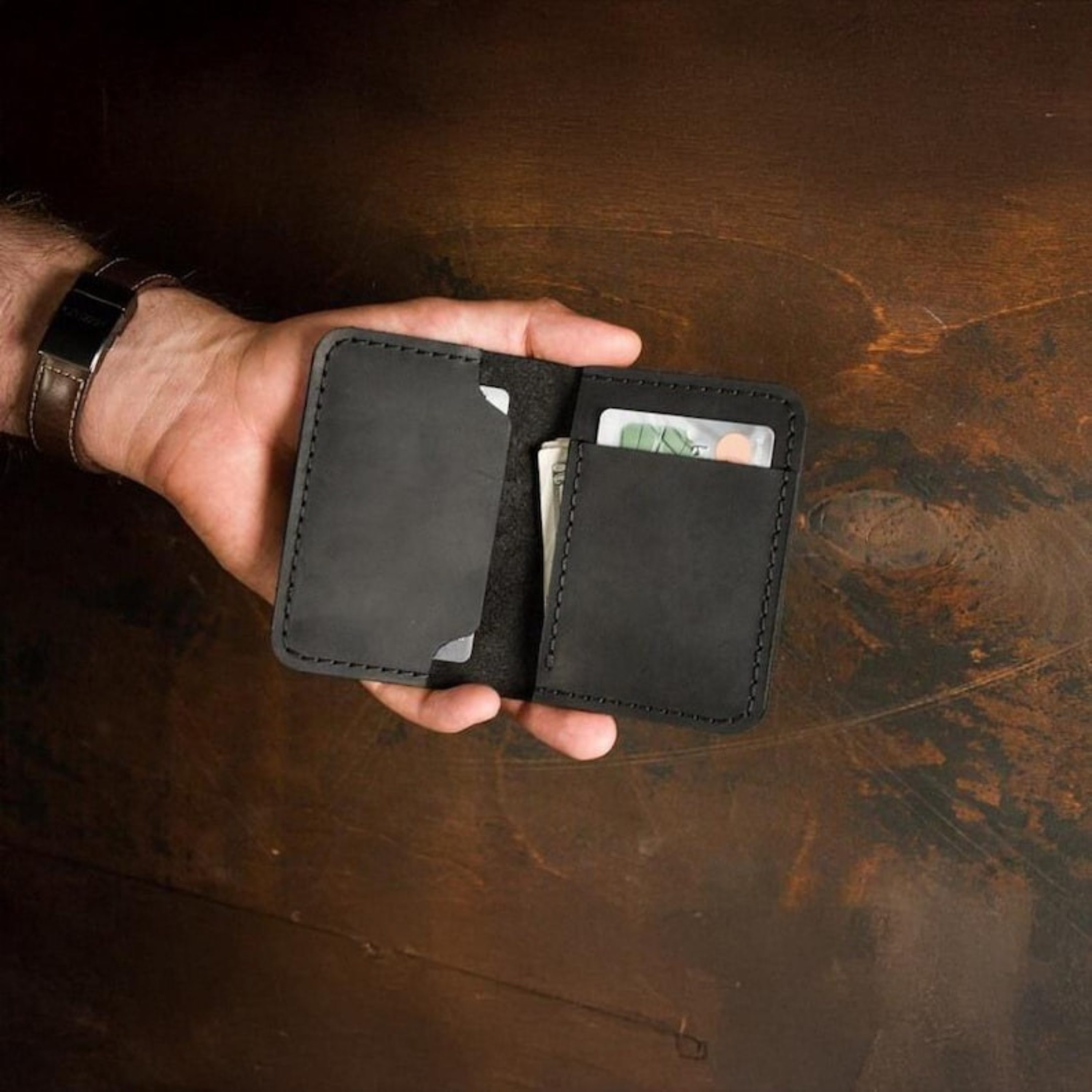 Kinnoti Black Slim Leather Wallet