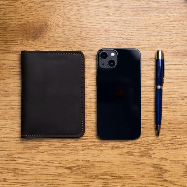 Kinnoti Brown Leather Passport Holder