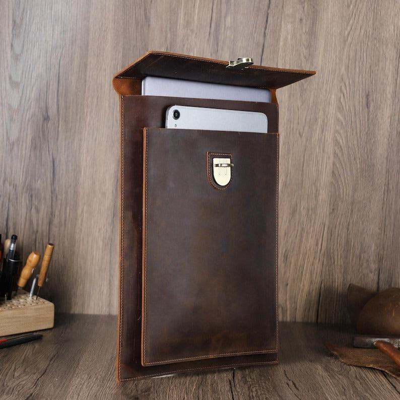 Kinnoti Brown Yonk Leather Laptop Sleeve