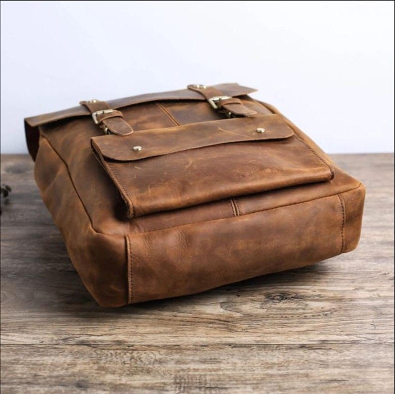 kinnoti Genuine Leather Backpack