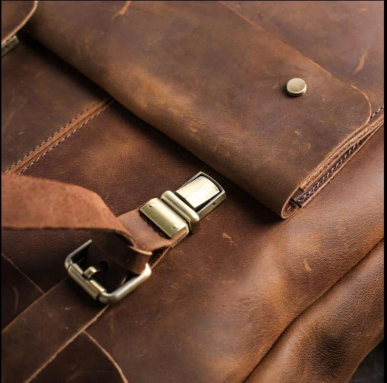 kinnoti Genuine Leather Backpack