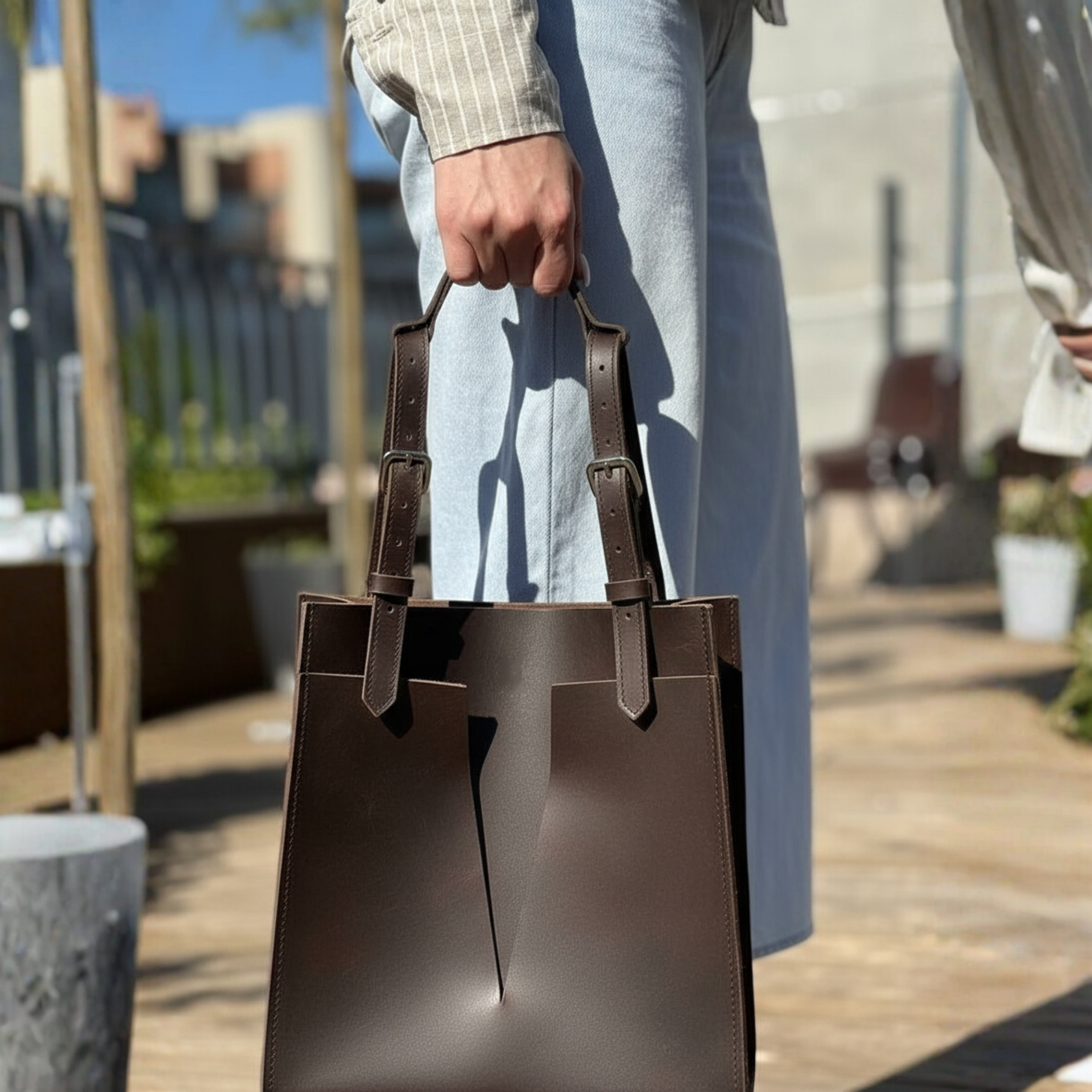Kinnoti Leather Tote Bag Brown VT LEATHER TOTE FOR WOMEN