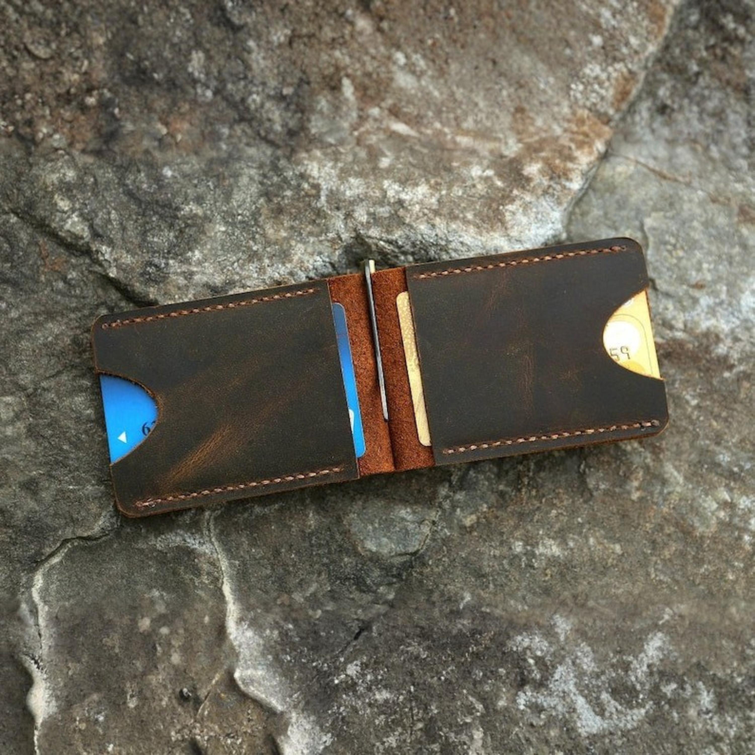 Kinnoti money clipper Rusty Money Clip