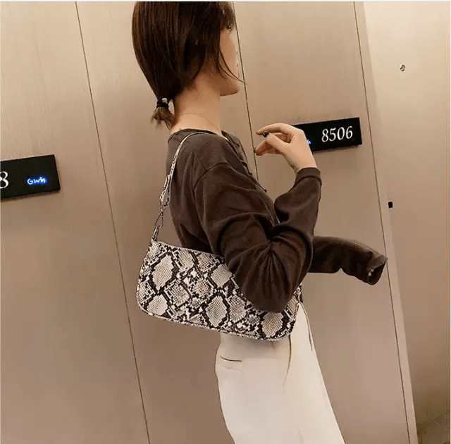 kinnoti Snake-White Snake Print Shoulder Bag
