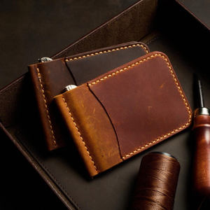 Kinnoti Tan Slim Leather Money Clipper