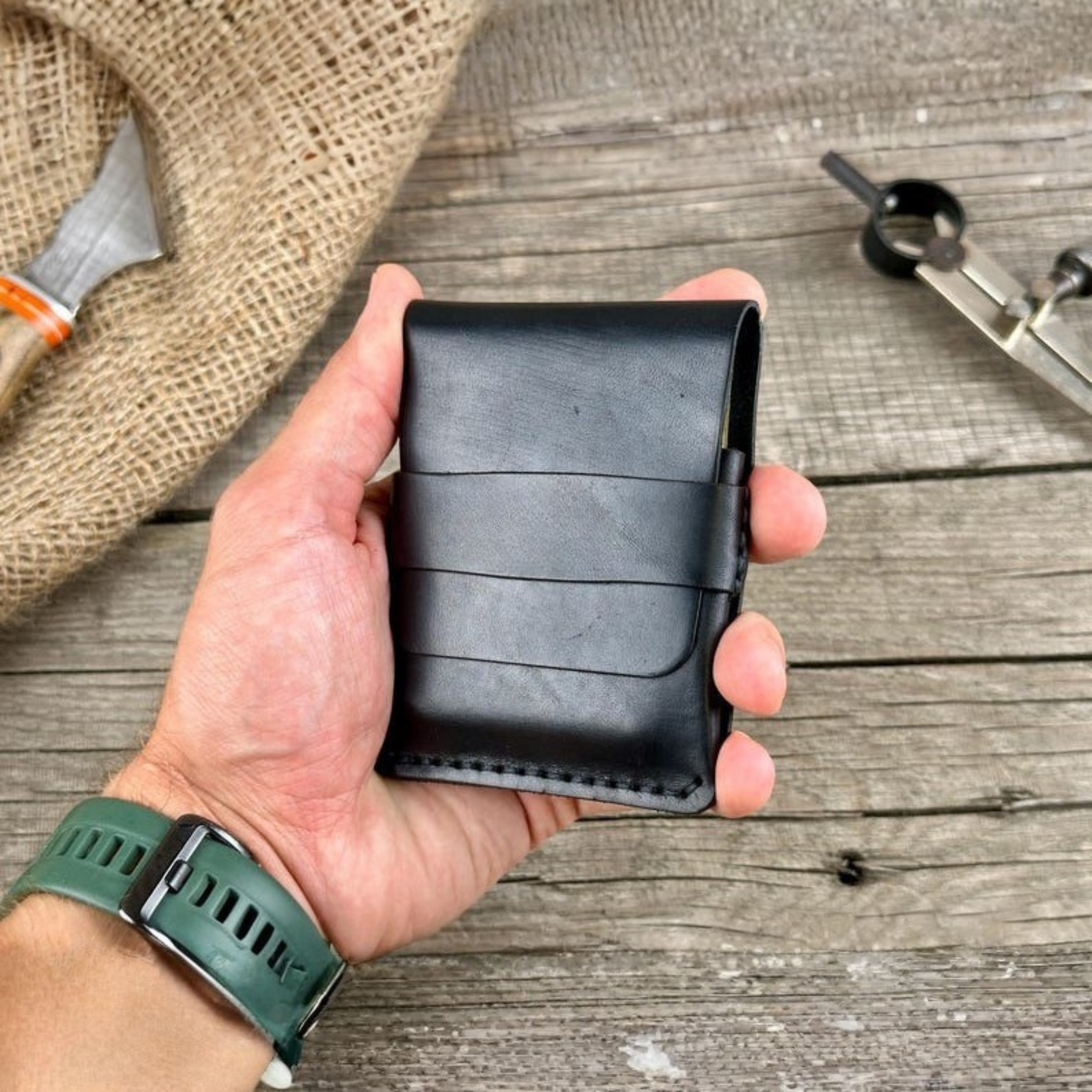 Kinnoti Wallet Black Slim Leather Wallet - Minimalist Card Holder