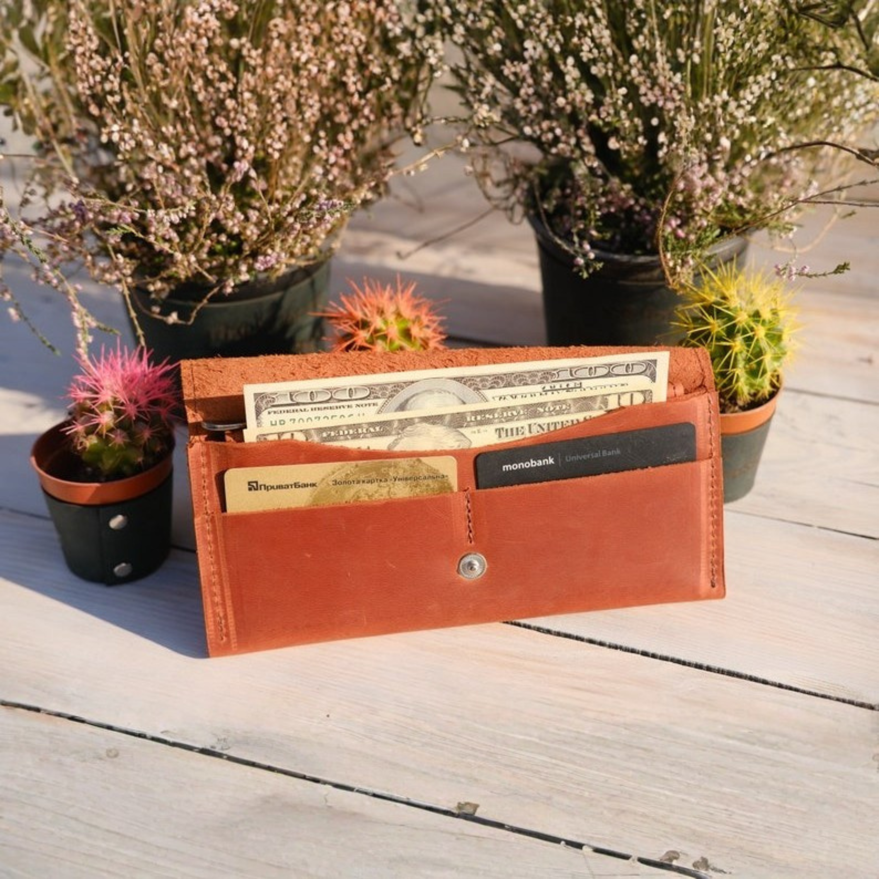 Kinnoti Women Slim Wallet